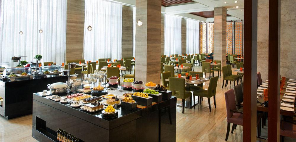 Hotel Courtyard By Marriott Bengaluru Outer Ring Road Extérieur photo