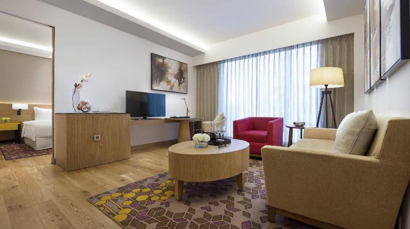 Hotel Courtyard By Marriott Bengaluru Outer Ring Road Extérieur photo