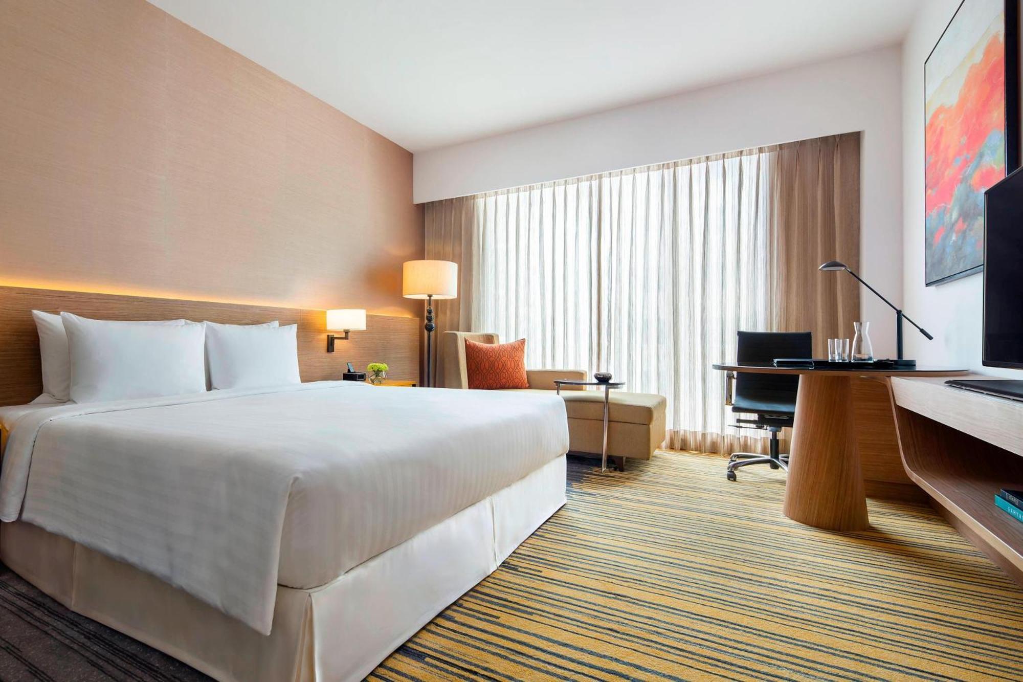 Hotel Courtyard By Marriott Bengaluru Outer Ring Road Extérieur photo